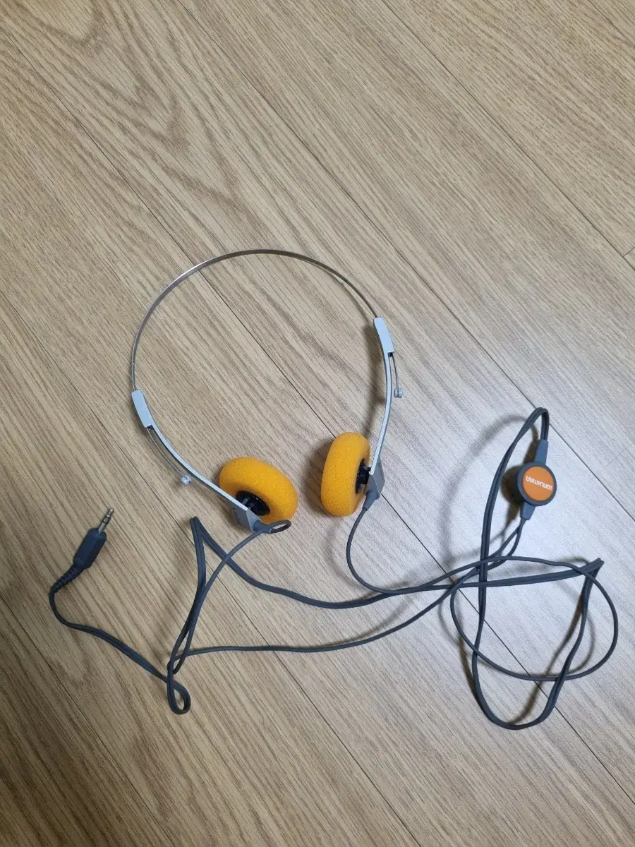 MDR-4L1S WALKMAN Vintage headphone ソニー ウォークマン ヘッドホン